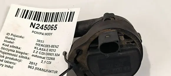 Mercedes-Benz E W212 Water pump 027758