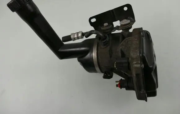 Peugeot 308 Power steering pump 9671691980