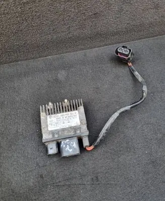 Audi A4 S4 B7 8E 8H Coolant fan relay 8E0959501P
