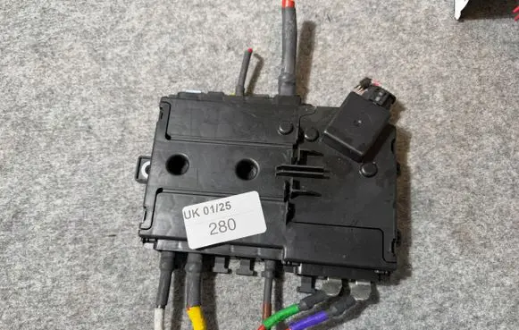 Mercedes-Benz C W205 Wing mirror control module 