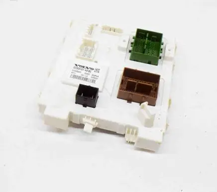 Volvo XC40 Central body control module 32268107AB H5PLA