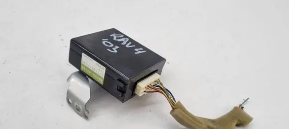 Toyota RAV 4 (XA20) Other control units/modules 8865042130