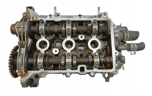 Toyota Yaris Engine head 1KR