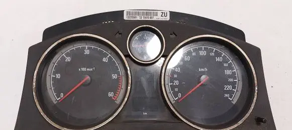 Opel Zafira B Speedometer (instrument cluster) 13225981 SW6607