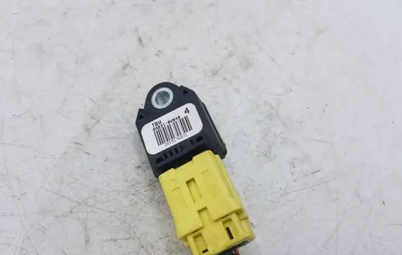 Lexus IS 220D-250-350 Airbag deployment crash/impact sensor 898310W040