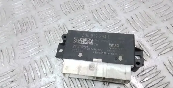 Volkswagen PASSAT B8 Parking PDC control unit/module 5Q0919294L