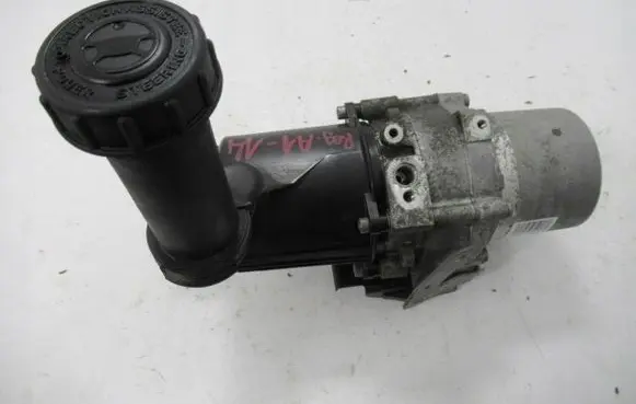 Peugeot 3008 I Power steering pump A5100992C