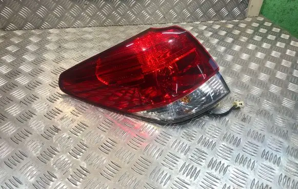 Subaru Legacy Rear/tail lights 22020067