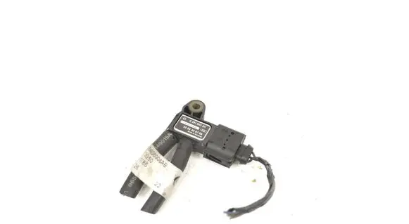 Tesla Model X Exhaust gas pressure sensor 0281002811 56044587AA