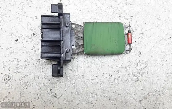 Opel Corsa D Heater blower fan relay 