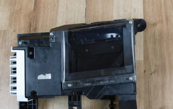 Toyota Prius+ (ZVW40) Head up display screen 8310847040 766491460