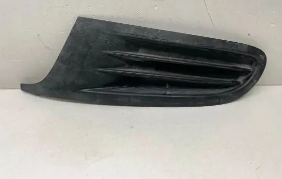 Volkswagen Golf VI Front bumper lower grill 5K0853665A