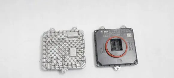 BMW X1 E84 LED ballast control module 7457874