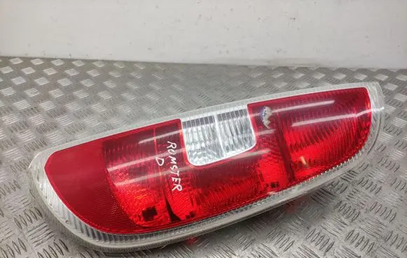 Skoda Roomster (5J) Rear/tail lights 5J7945096 5J7945112