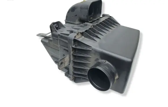 Jeep Cherokee Air filter box P68285593AC