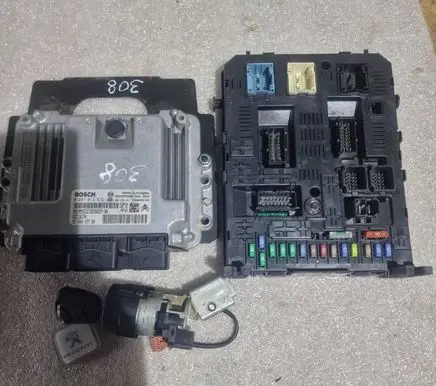 Peugeot 308 Engine ECU kit and lock set 0281013872 9664843780 9653958980