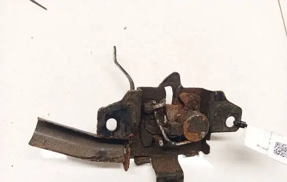 Subaru Outback Engine bonnet/hood lock/catch 