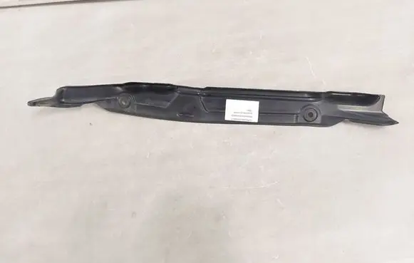 Hyundai Veloster Brake cooling air channel/duct 84142-2Y000