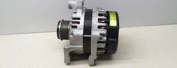 KIA Stonic Generator/alternator 3730004950