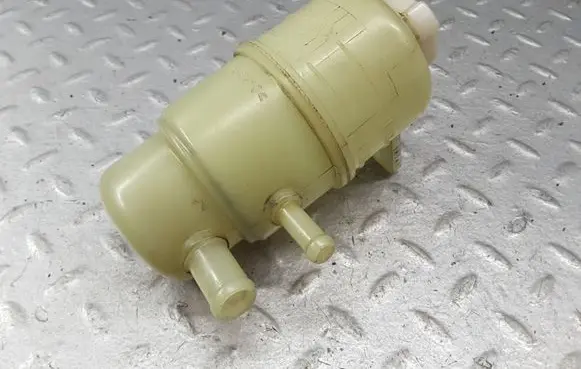 Mitsubishi Outlander Power steering fluid tank/reservoir