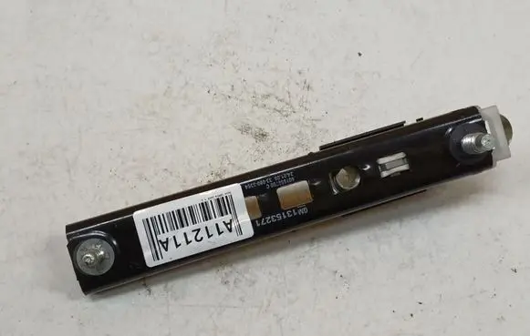 Opel Corsa D Seat belt adjustment rail 13153271