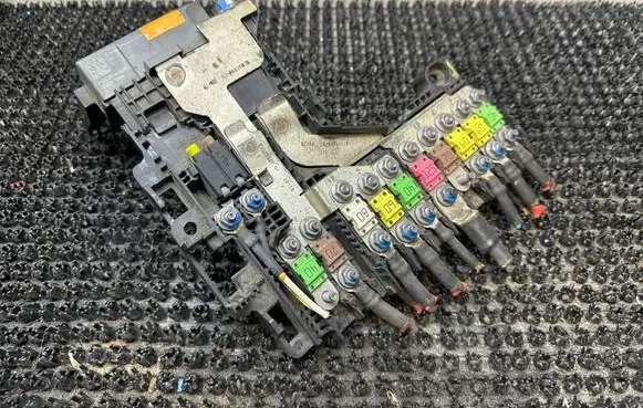 Citroen DS5 Fuse module 9665878380