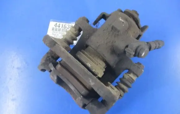 Audi A4 S4 B6 8E 8H Rear brake caliper