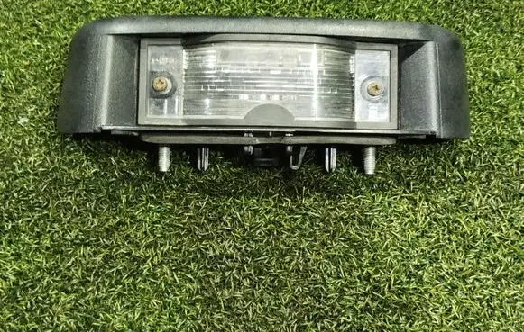 Opel Vivaro Number plate light 8200434687 93854773