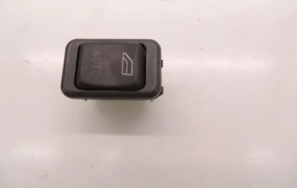 Volvo S40, V40 Electric window control switch 821716 03458021 D179
