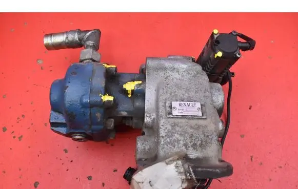 Renault Mascott Gearbox transfer box case 5010613069