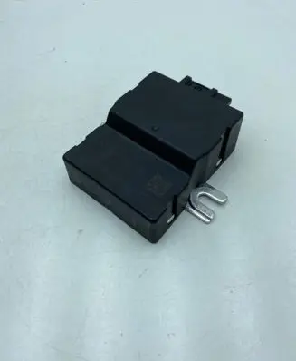 BMW 1 F20 F21 Fuel injection pump control unit/module 7476687 03082018 26043152A