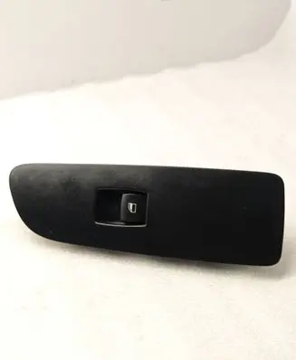 BMW 1 E81 E87 Electric window control switch 6987851