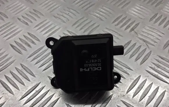 Opel Astra H Central body control module 52418856