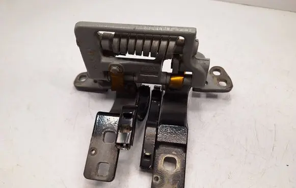 BMW 5 E60 E61 Tailgate/trunk/boot hinge 7061384 41627210668 41627175300