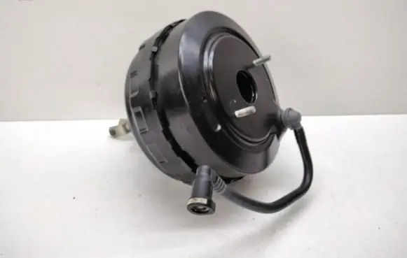 BMW 3 E90 E91 Brake booster 6785648