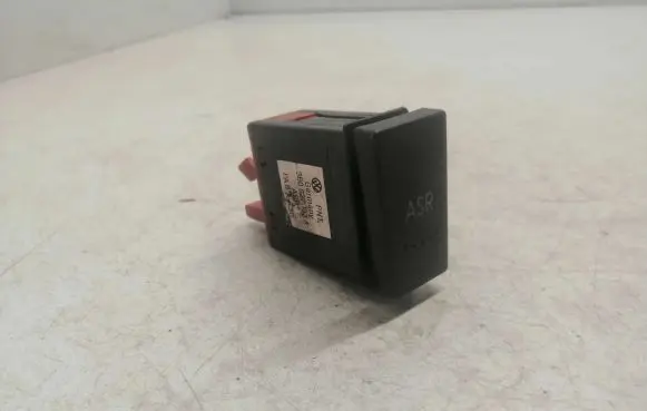 Volkswagen PASSAT B5 Traction control (ASR) switch 3B0927133A