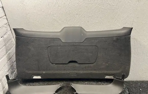 Porsche Cayenne (92A) Tailgate/boot lid cover trim 7P5867601J 7P5867587A 7P5867603