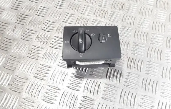 Ford Focus Light switch 7M5T13A024LA