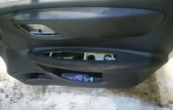 Citroen C4 I Front door card panel trim 