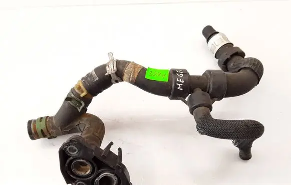 Thermostat/thermostat housing