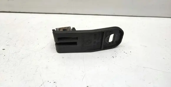 BMW 1 E81 E87 Headlight/headlamp mounting bracket 6940663