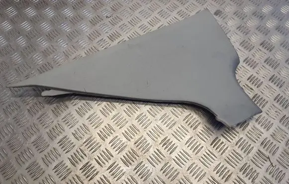 Toyota Avensis T270 (C) pillar trim 62472-05130
