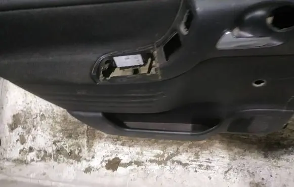Opel Zafira A Rear door card panel trim 