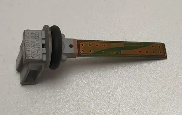 Volkswagen Golf V Coolant temperature sensor 4B0820539