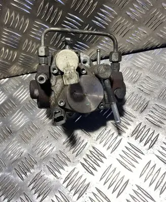 Toyota Verso Fuel injection high pressure pump 221000R040