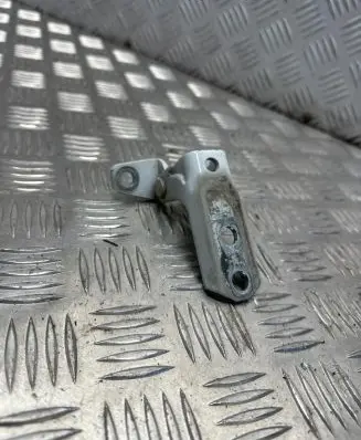 Mitsubishi Outlander Front door lower hinge 