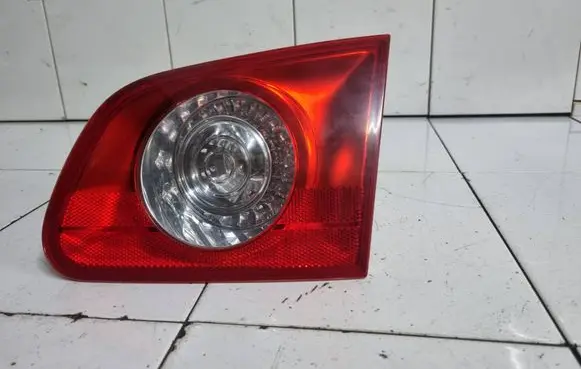 Volkswagen PASSAT B6 Tailgate rear/tail lights 3C9945094