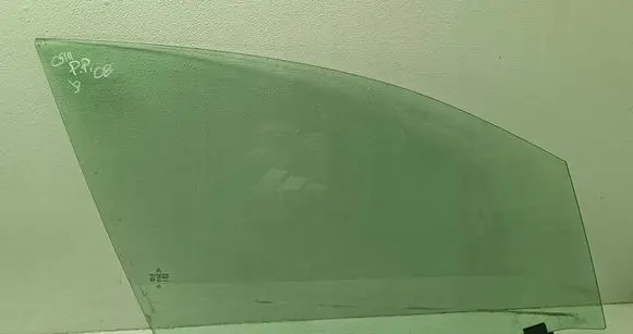 Citroen C5 Front door window glass four-door