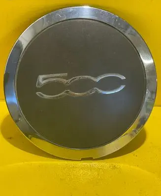 Fiat 500 Original wheel cap 