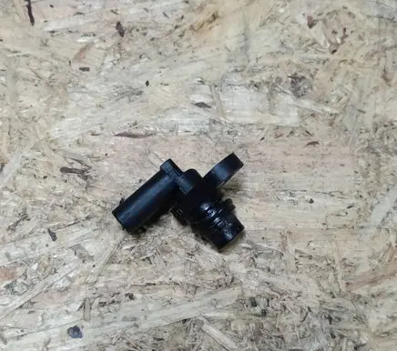 Camshaft position sensor